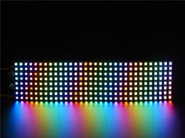 2736