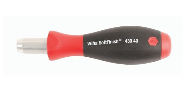 43040
